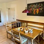 Huberhof Meisham Apartment *