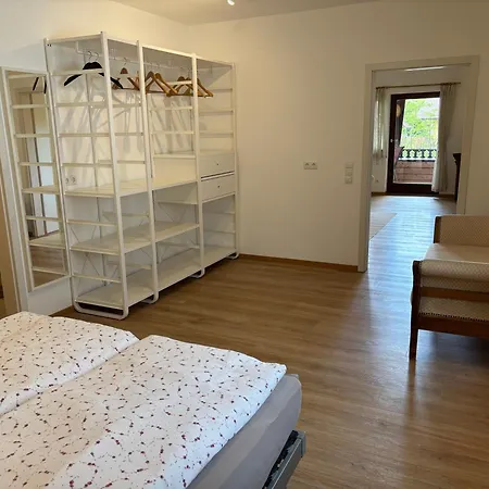 Apartman Huberhof Meisham *