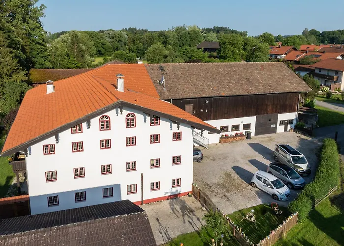 Huberhof Meisham *